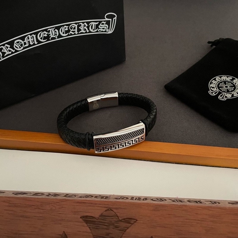 Ch*0me He**ts bracelets